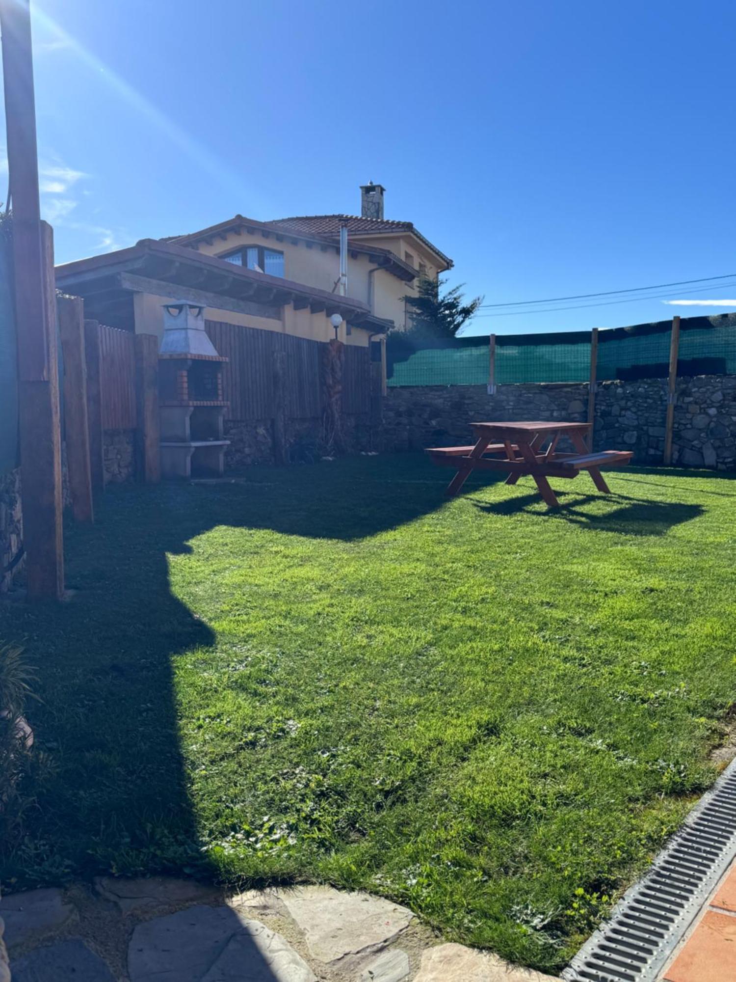 La Casina Villa Oviñana Kültér fotó